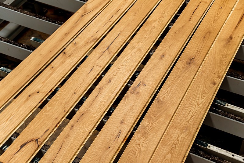 production-line-of-the-wooden-floor-factory-cnc-a-2026-01-11-09-27-33-utc production-line-of-the-wooden-floor-factory-cnc-a-2026-01-11-09-27-33-utc